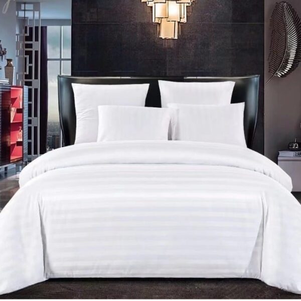 White Plain Pattern 6Pcs Bedcover Set