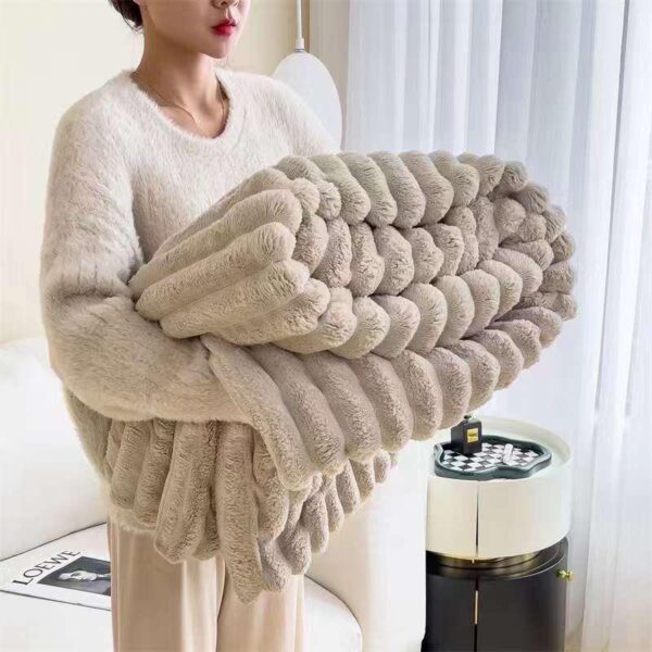 Light Ivory Fluffy Blanket Premium Quality Wool Material